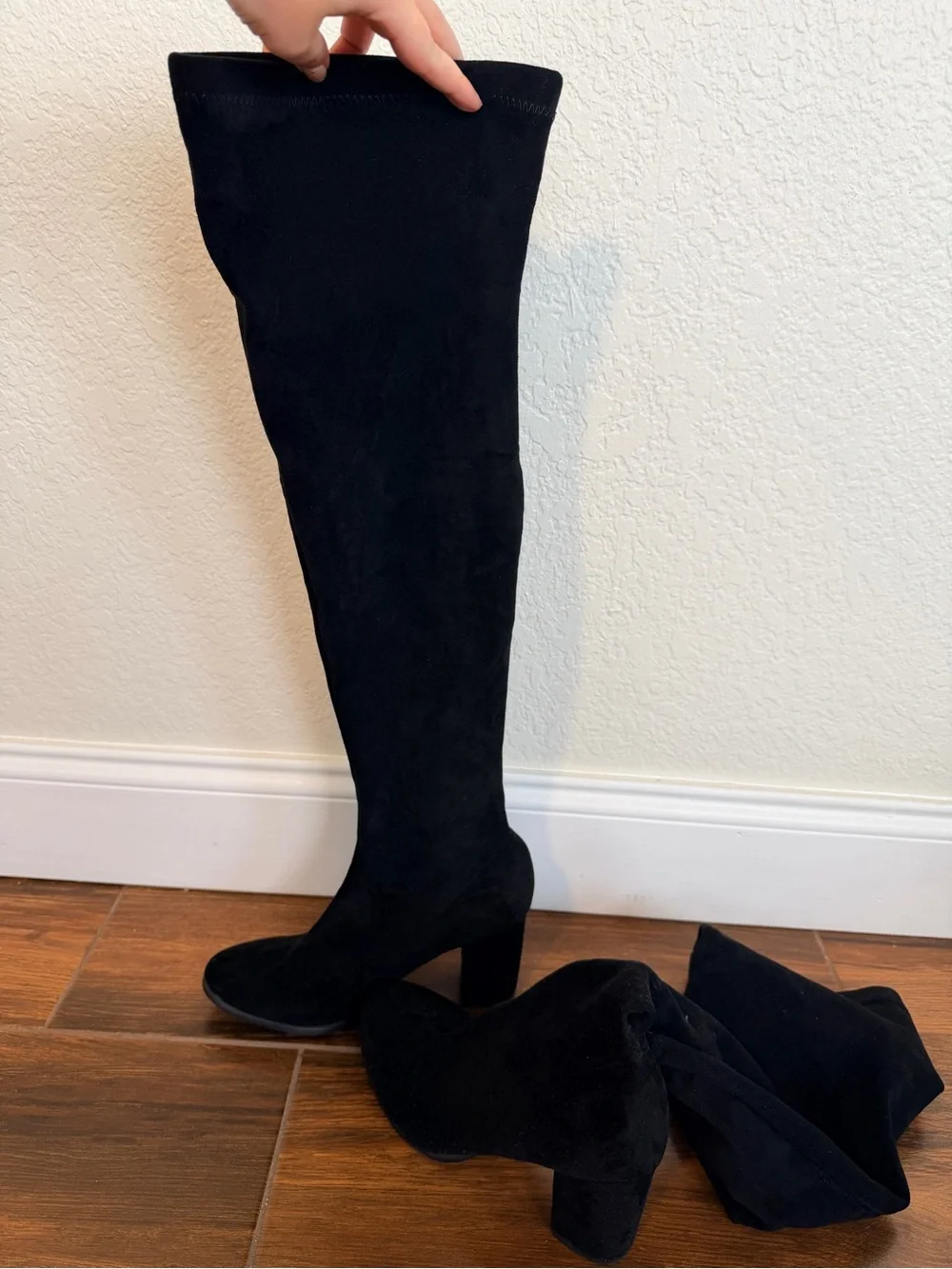 Women's Over-the-Knee Block Heel Boots - Black